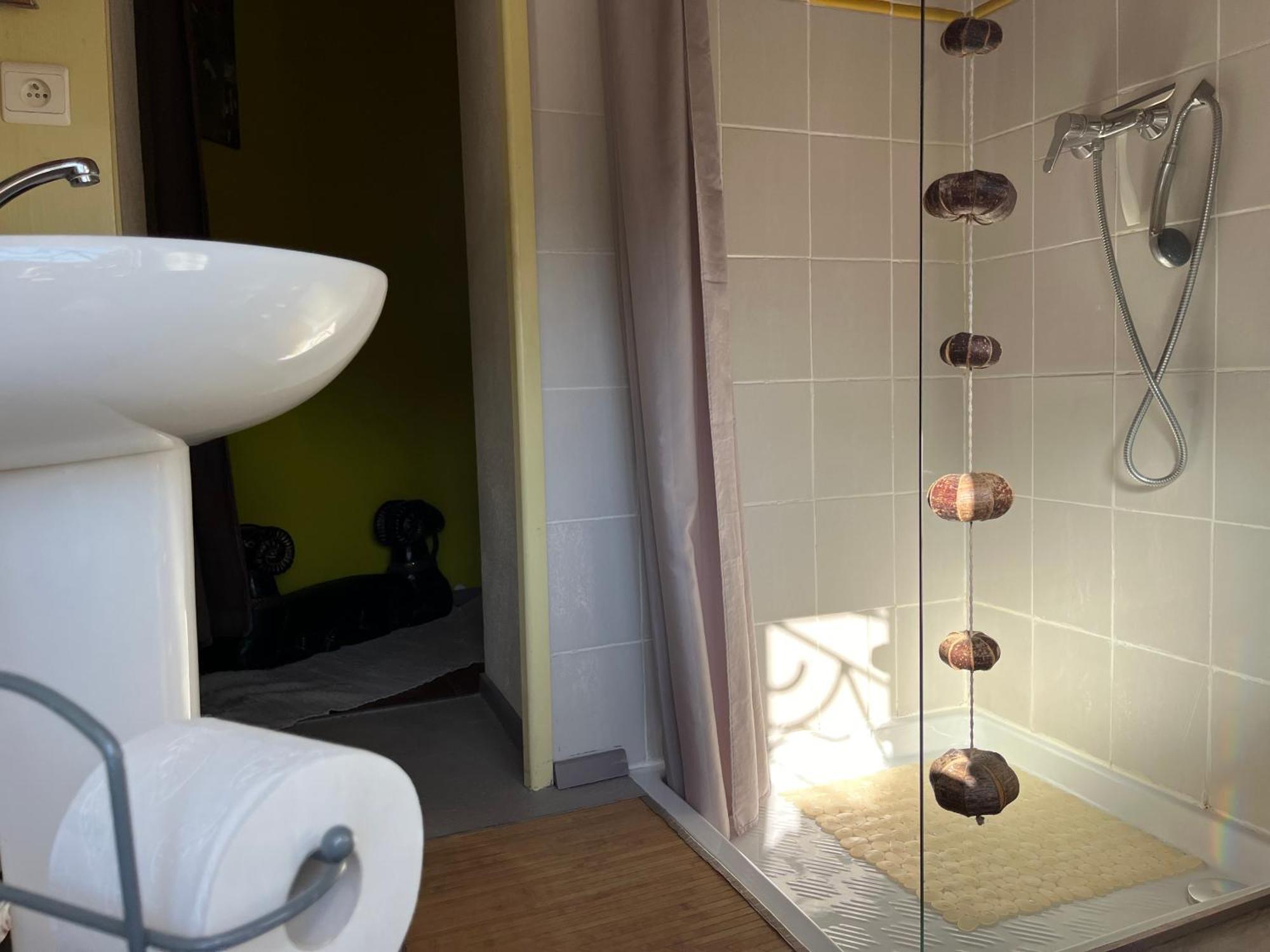 Accacia Home Ferrieres  Экстерьер фото